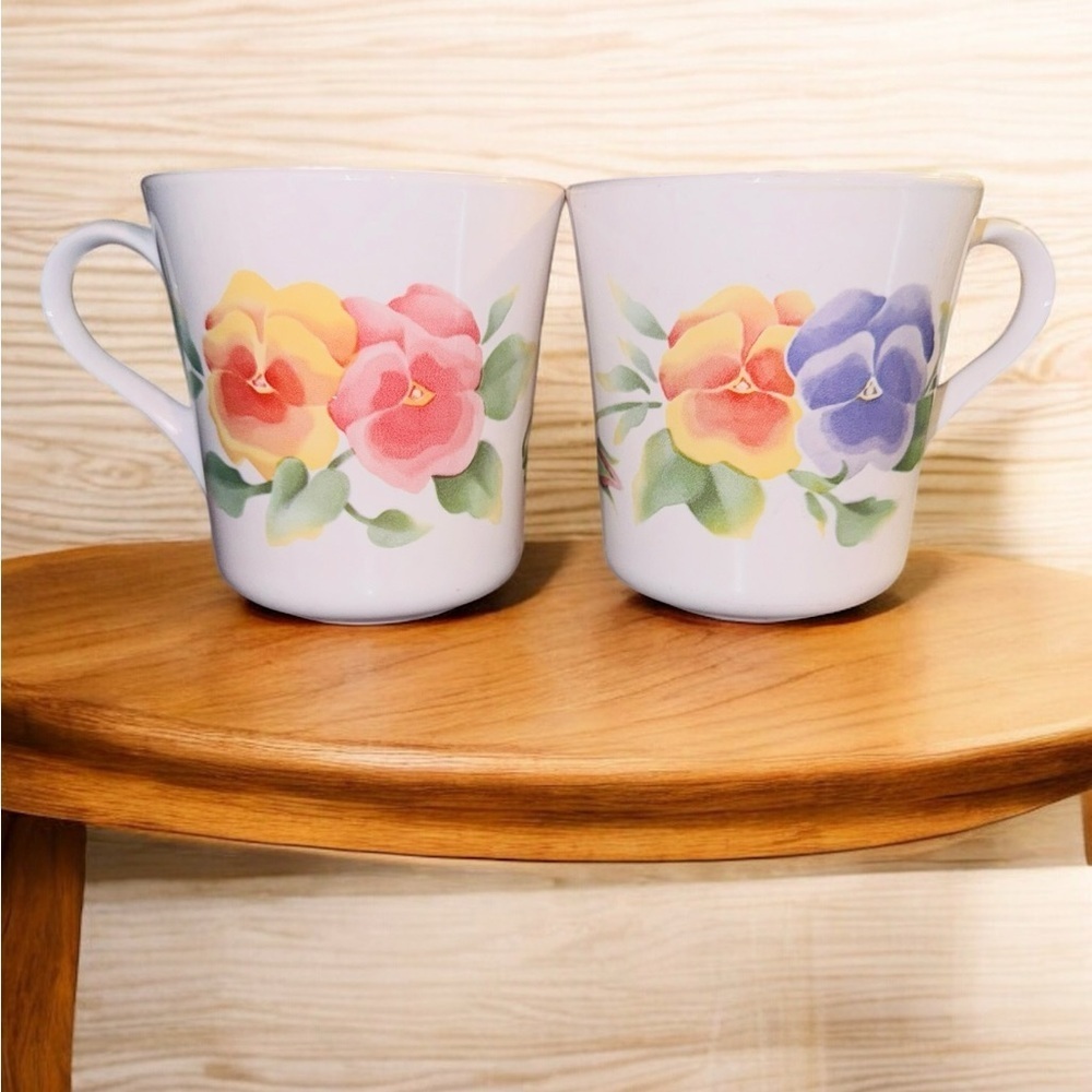 Vintage Corning Corelle Summer Blush Pansy Coffee Tea Cups Set of 2 Made In USA